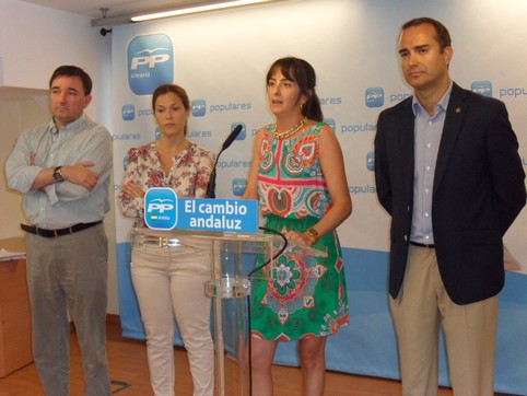FOTO RUEDA PRENSA PP