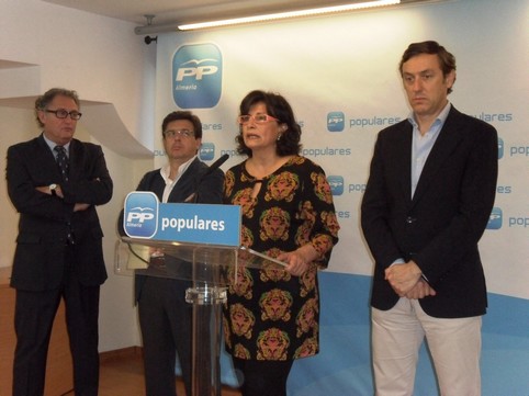 CARMEN NAVARRO EN RUEDA PRENSA 1