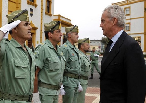 pedro-morenes-visita-san-viator-legion-almeria-210513