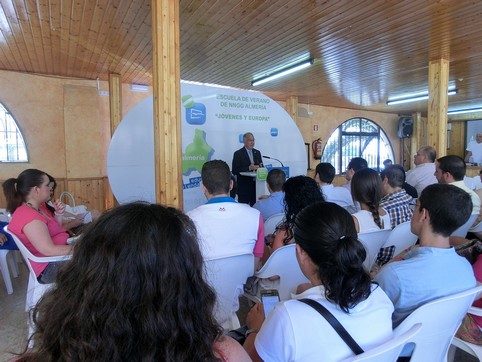 22-7-2013 GABRIEL ESCUELA VERANO NUEVAS GENERACIONES 2