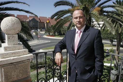 Luis-Rogelio-Rodríguez-Comendador-Alcalde-de-Almeria1