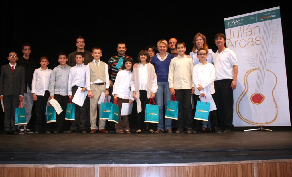 Foto de grupo de los participantes en el Julián Arcas