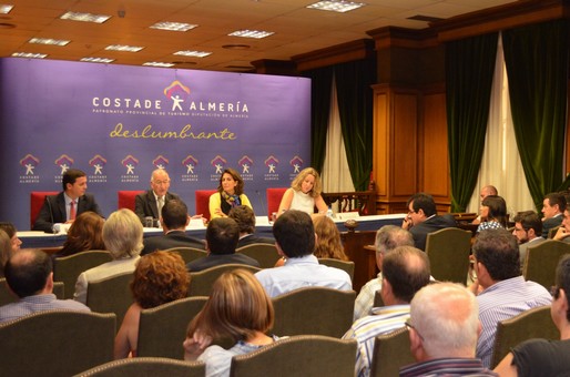 Reunión con el Sector Turístico