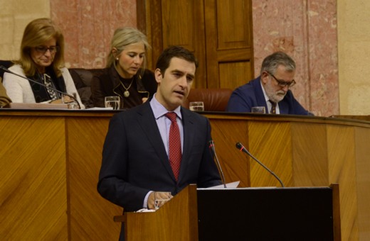MIGUEL ÁNGEL CASTELLÓN HOY EN EL PLENO DEL PARLAMENTO