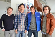 Mesa redonda Esteban