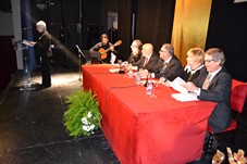 Presentacion libro La terrera en teatro Echegaray de Cuevas