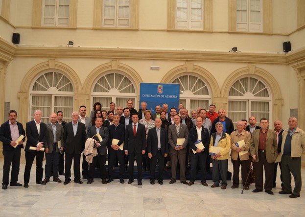 Entrega de las ayudas 2013