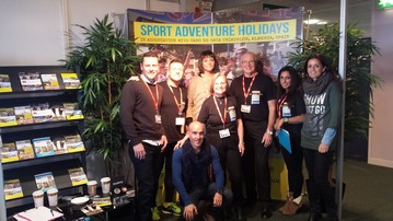 LA DELEGACIÓN NIJAREÑA EN LONDRES ACOMPAÑADOS POR LOS ANFITRIONES