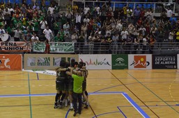 grupo_celebracion_victoria_tercero