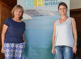 Las responsables de la empresa de tapones de corcho J Vigas copia