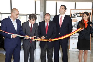 141016 Alcalde inauguracion ToyoMotor