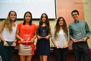 Alumnos con mejores notas acceso copia