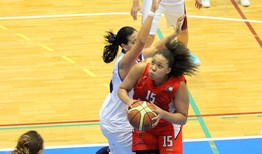 EETISHA RIDDLE 05 SYNGENTA CB ALMERÍA-FUNDAL ALCOBENDAS