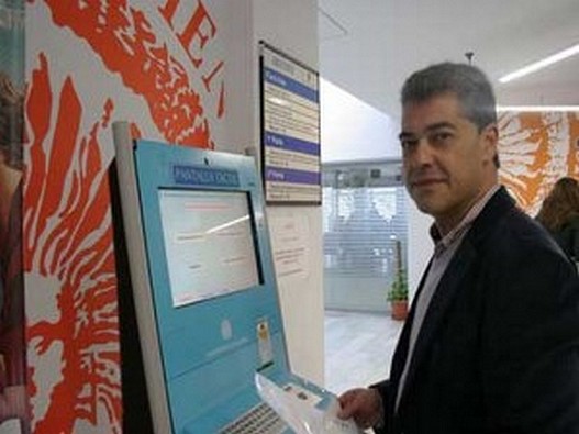 carmelorodriguezUAL-300x225