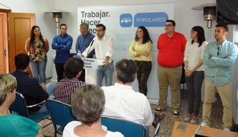 ÁLVARO IZQUIERDO Y SU EQUIPO