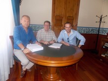 Reunion con el Alcalde de Cuevas