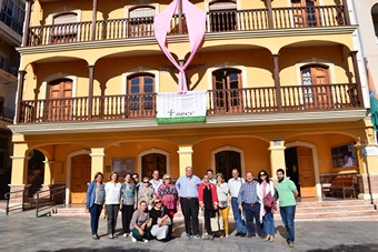 Gádor muestra su apoyo y solidaridad en el Día Internacional Contra el Cáncer de Mama