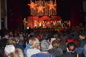 El velada arrancó con el cuento musical de navidad