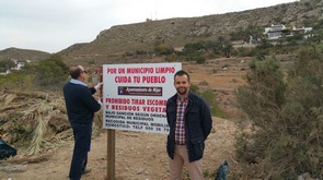 DAVID LOZANO-CARTELES