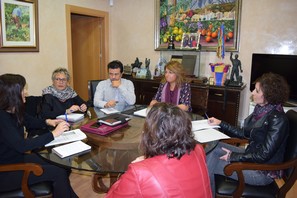 reunion-de-coordinacion-del-ayuntamiento-con-los-servicios-sociales-comunitarios-de-diputacion