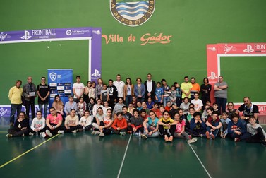 El Frontón Municipal ha acogido estas jornadas sobre Pelota y Mujer