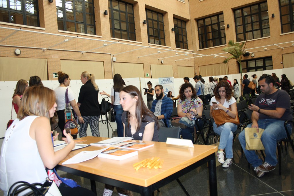 FOTO 1 MAYO 18 FORO DE EMPLEO