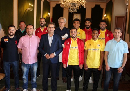 berja_recibimiento_alcalde_futbol