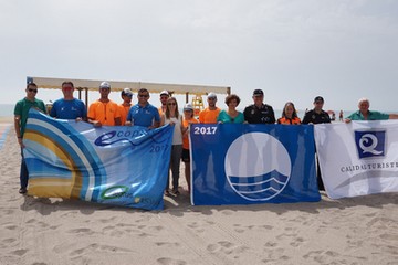 Ediles, Técnicos y Socorristas muestran las banderas1