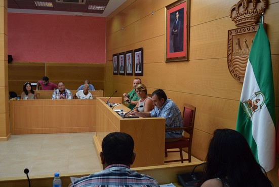 El Pleno del Ayuntamiento reprueba al grupo socialista de Diputación por impedir una subvencion para obras en Gádor