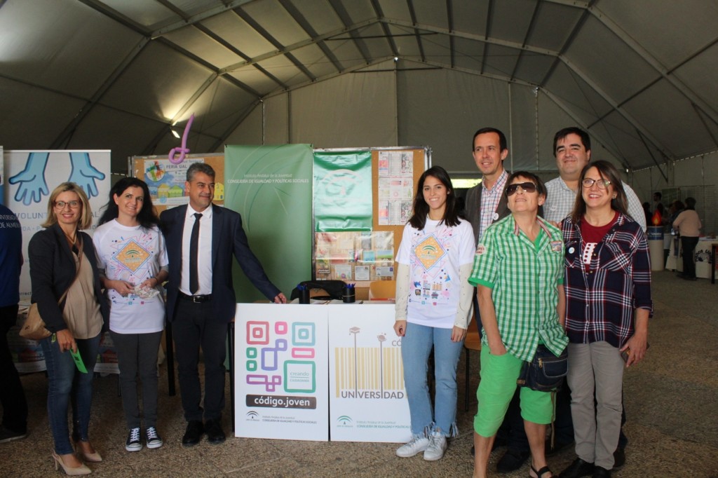 FOTO IAJ Feria UAL Joven 02