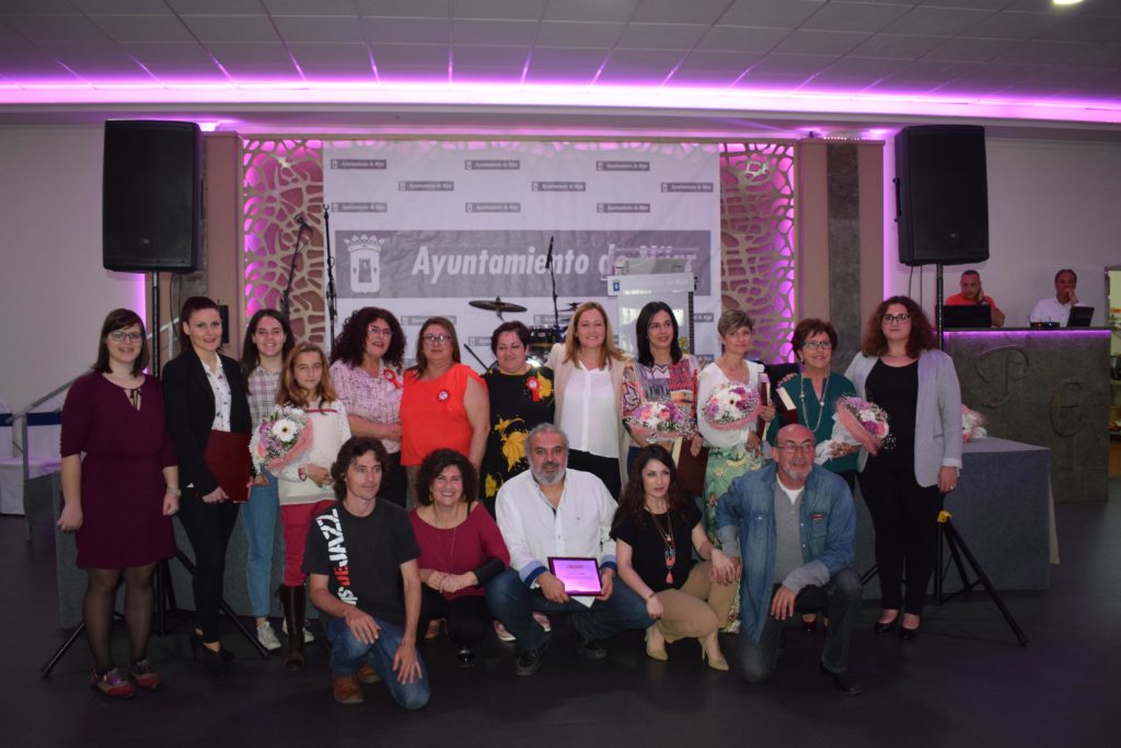 PREMIADOS II RECONOCIMIENTOS AL PAPEL DE LA MUJER 2017