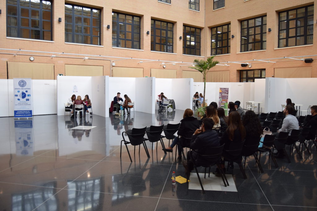 FOTO 1 ABRIL 09 2018 JORNADA SPEED JOB DATING