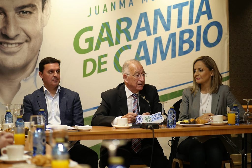 DESAYUNO INFORMATIVO 1