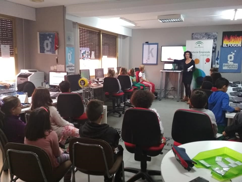 FOTO EmprendeRina CADE y Guadalinfo Pechina