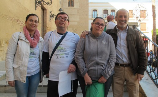 Alcalde,ConcejalayAlumnosASPRODALBA