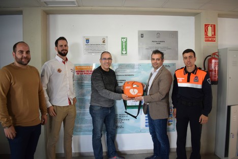 DESFIBRILADOR EN CENTRO DEPORTIVO