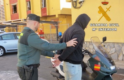 Foto Nota prensa agres adra