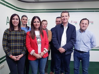 190421 Inés Plaza junto a otros candidatos y candidatas socialistas, hoy, en la sede del PSOE de Almería