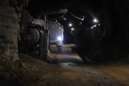 interior mina orgiva