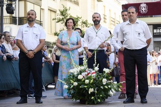 ofrenda virgen0001 Alcalde