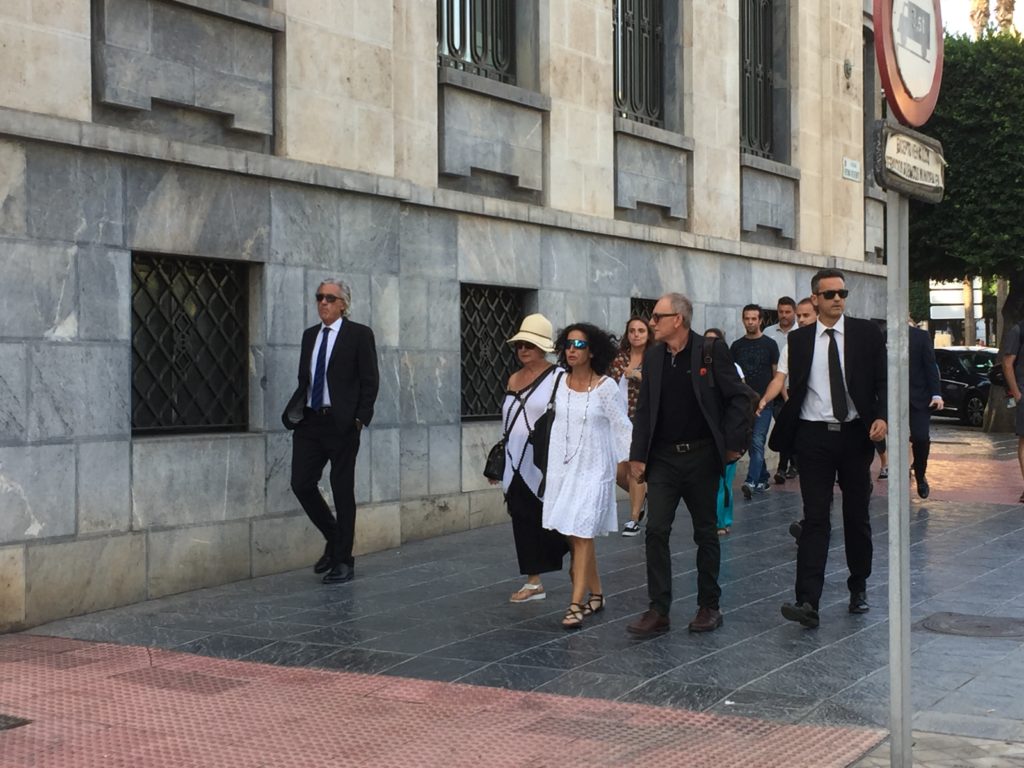 Llegada a la Audiencia