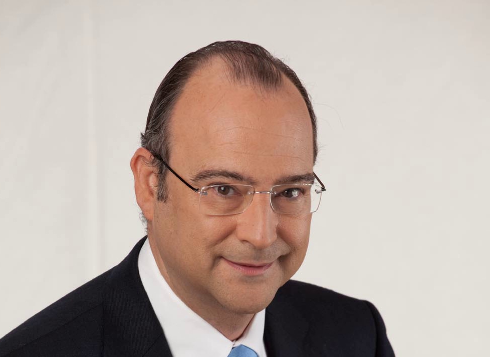LUIS ROGELIO 2