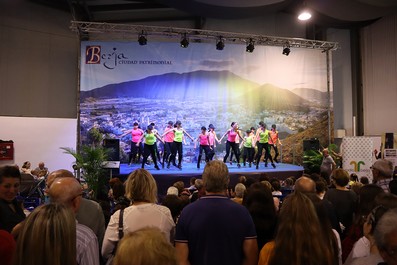 actuacion baile esmeralda fajardo expoberja