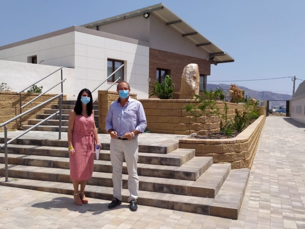 200803 Visita Escuela Agraria 4