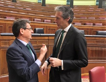 JUAN JOSÉ MATARÍ CON ÍNIGO DE LA SERNA - FOTO DE ARCHIVO