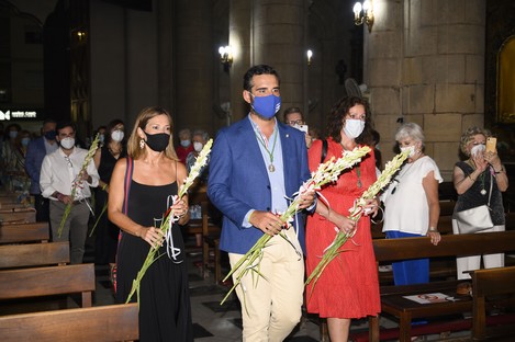 OFRENDA VIRGEN DEL MAR05