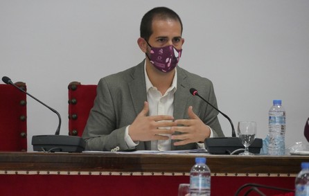 201124 Adra insta al Gobierno de España a modificar la Ley Celáa y garantizar la libertad educativa