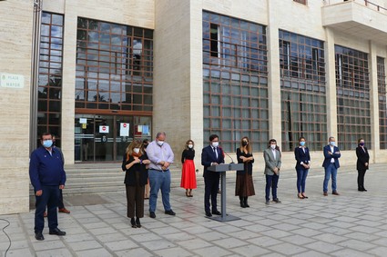 201125 Minuto de silencio y Lectura de manifiesto 2
