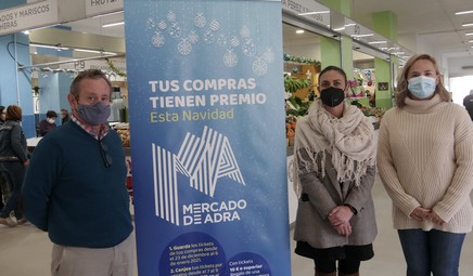 201223 El Ayuntamiento impulsa una campaña comercial para apoyar al Mercado de Adra en Navidad