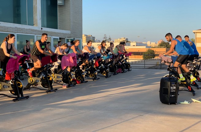 210705 Maraton Spinning Piscina